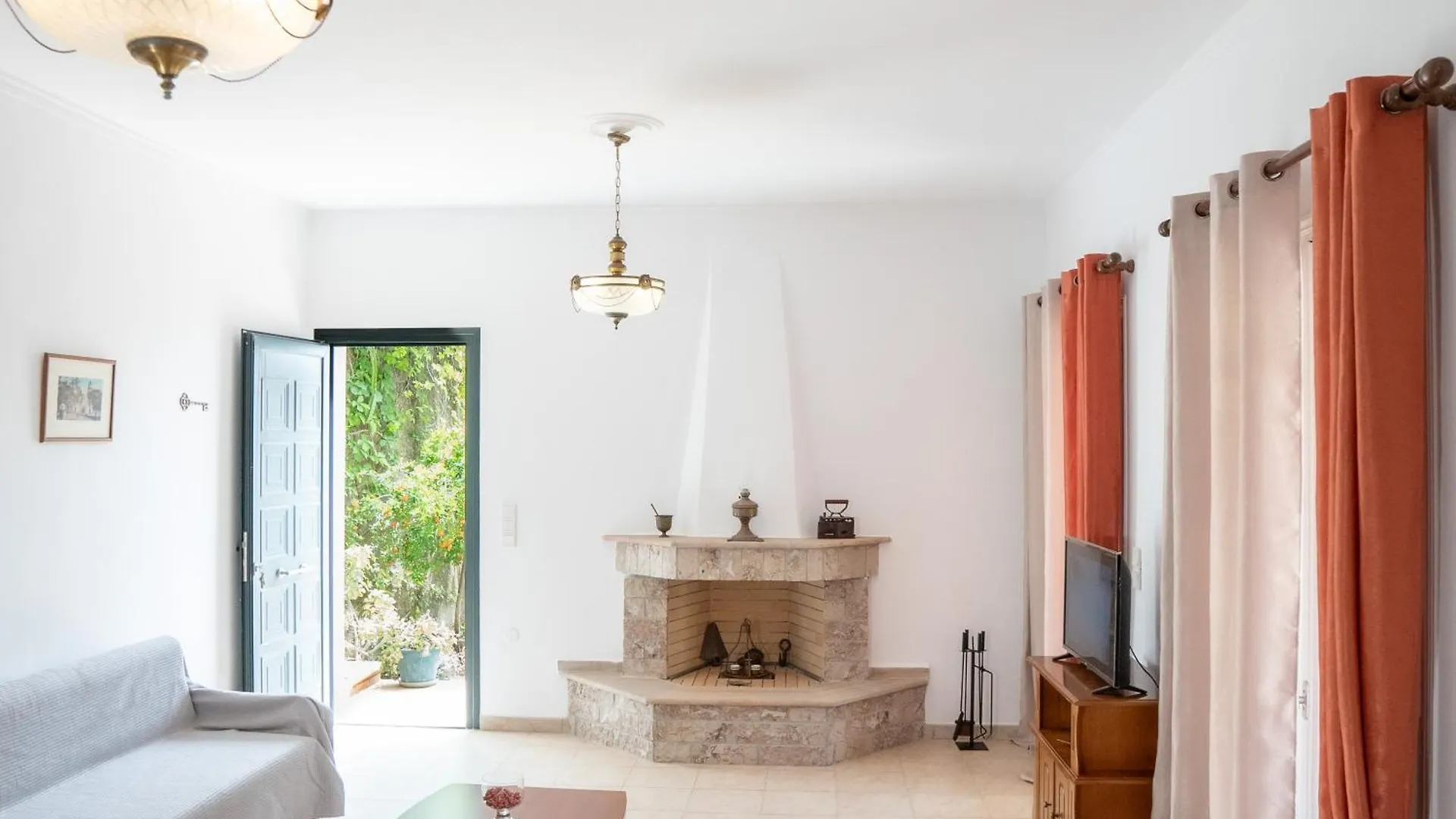Bay View Villa Kourouklata 0*,  Greece