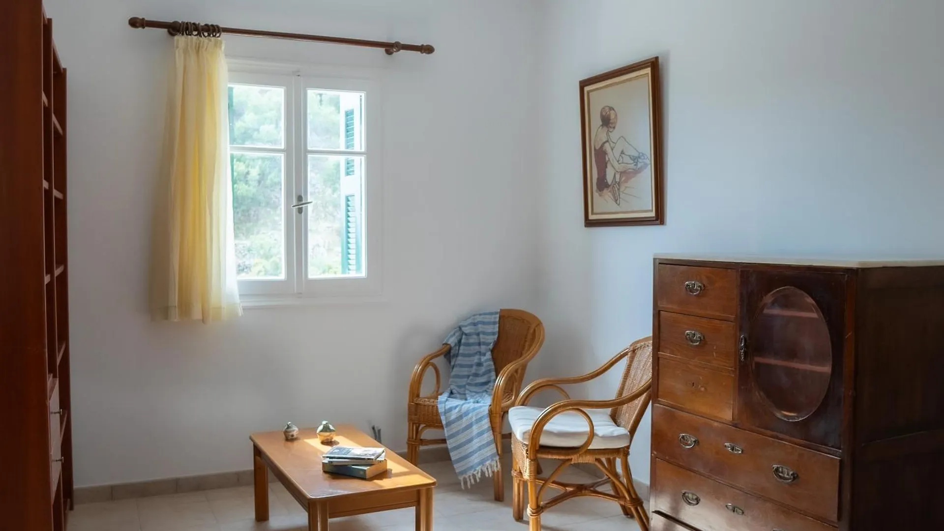 Bay View Villa Kourouklata