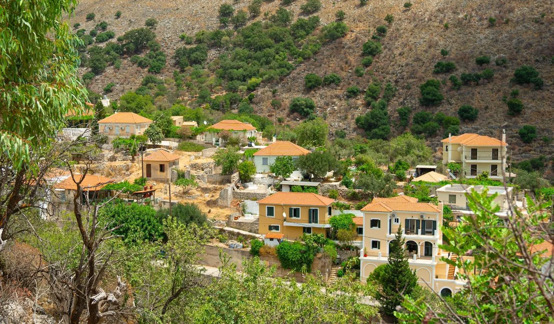 Bay View Villa Kourouklata