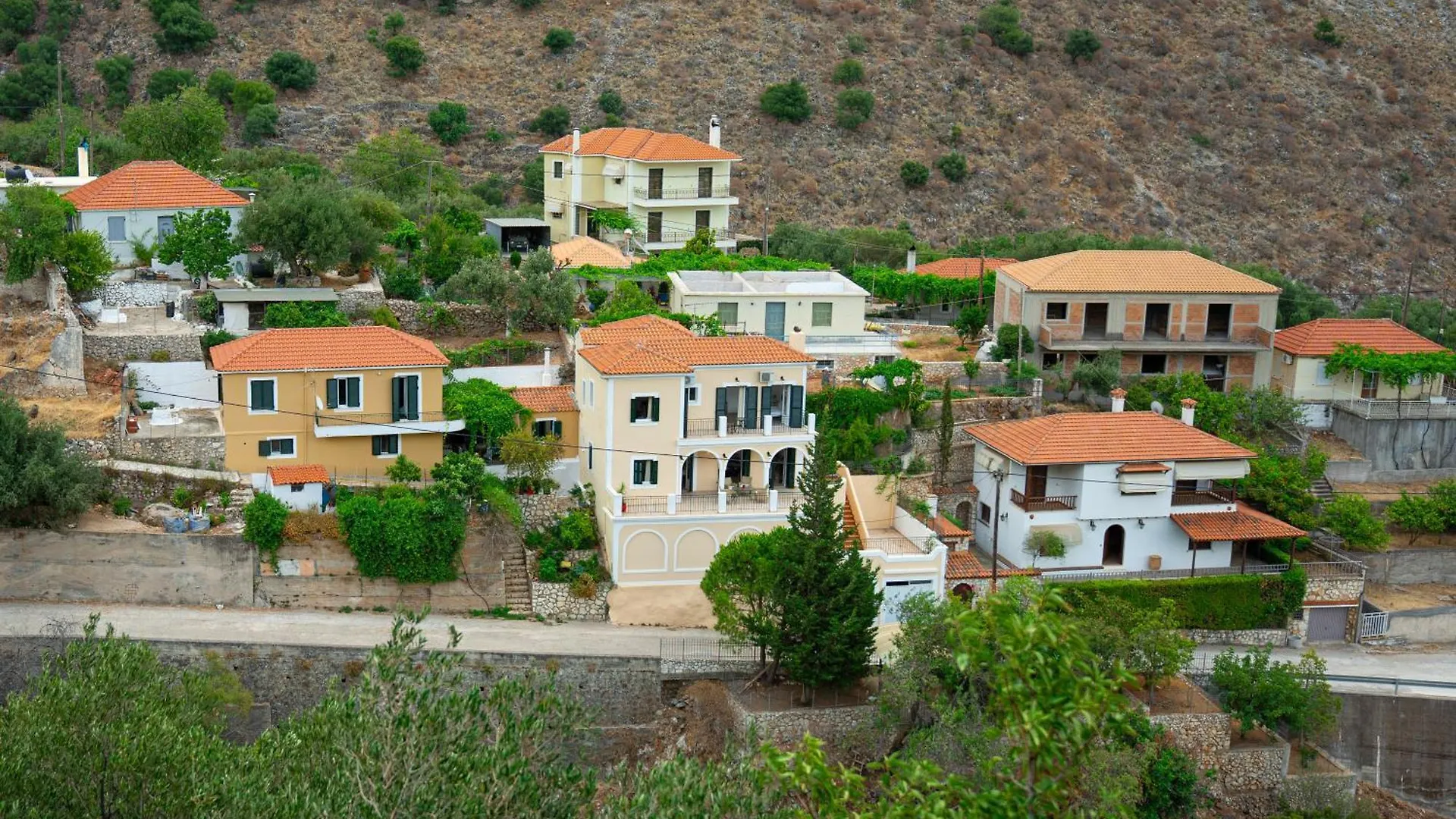 Bay View Villa Kourouklata