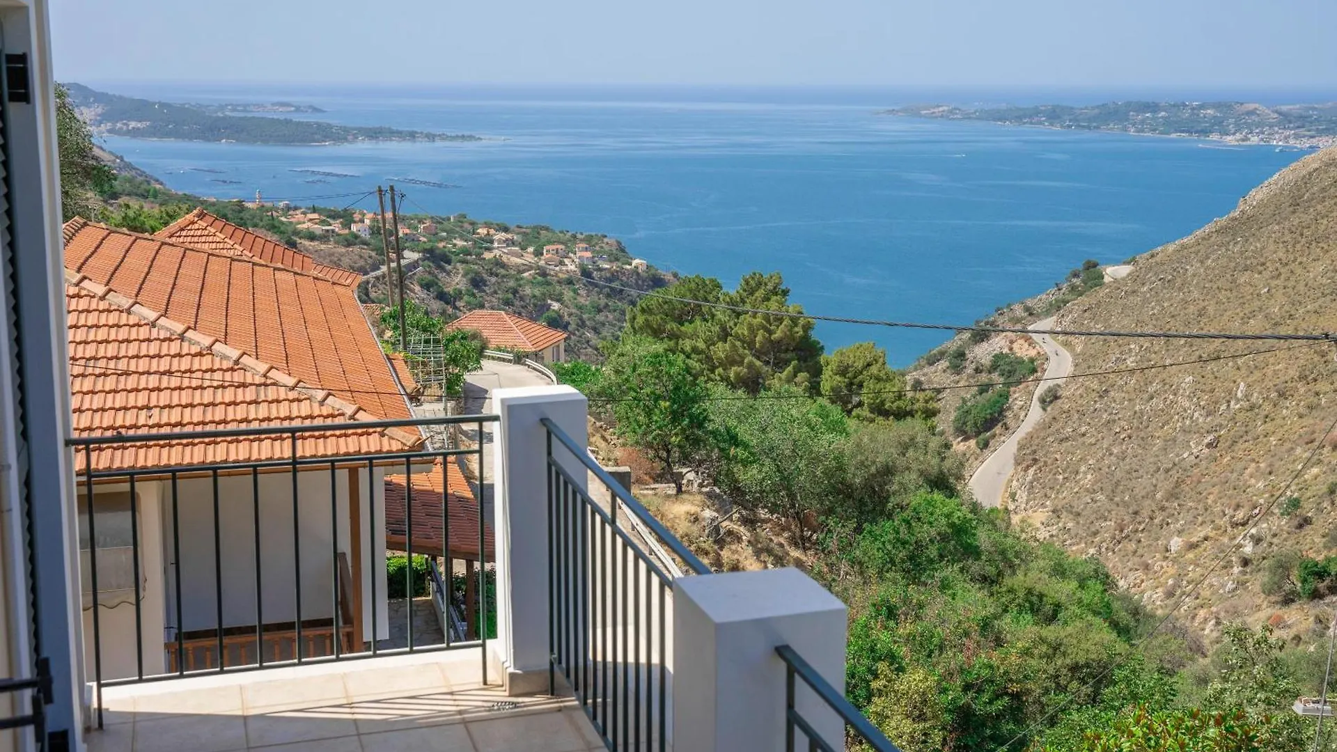 Bay View Villa Kourouklata 0*,  Greece